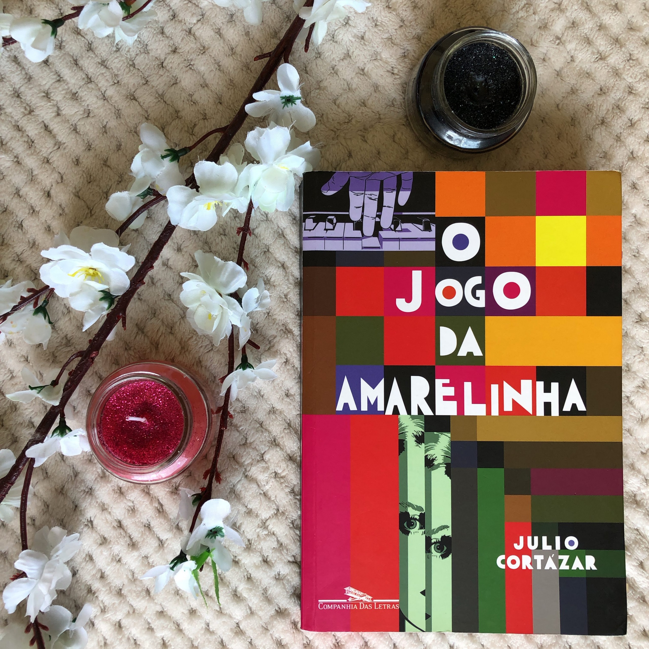 Vamos jogar o jogo da amarelinha?, caalriba